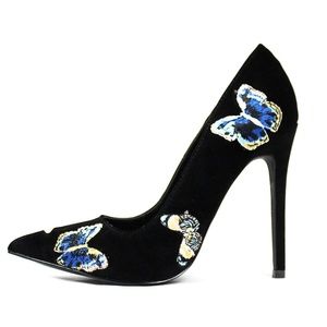 NOT FOR SALE / Trade in Progress / @suzannapinon